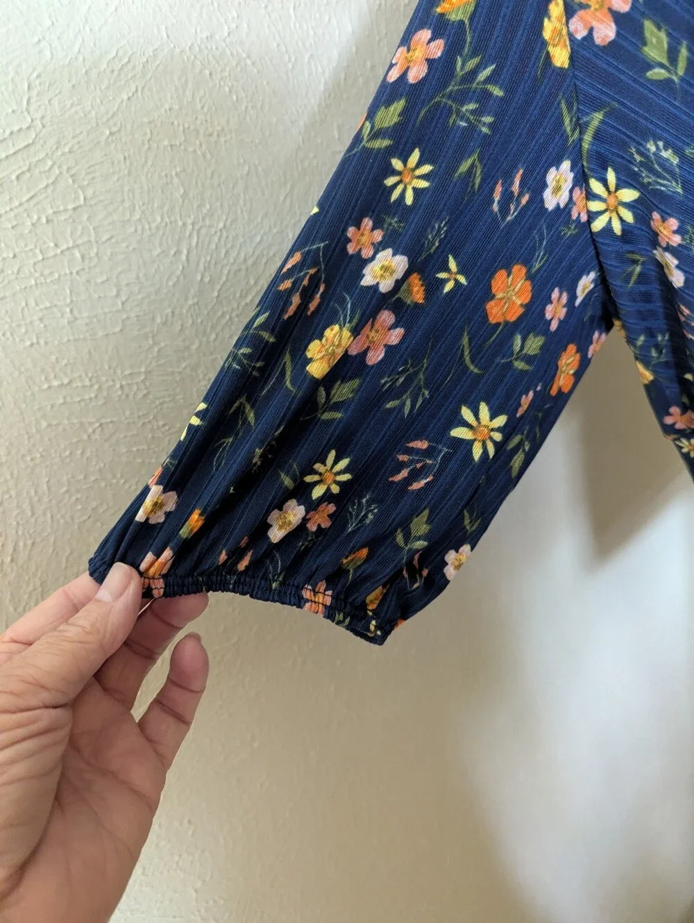 Espresso Women’s Navy Floral Wrap-Style Top